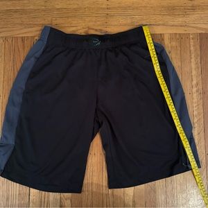Men’s “Tarmak” (Decathlon) basketball shorts - XL